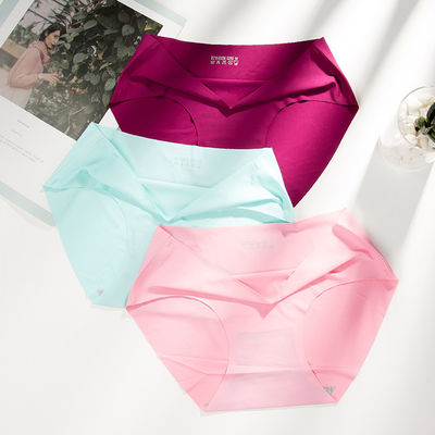 Наборы бюстгальтера и Panty трусов XXL нижнего белья дам шелка льда удобные
