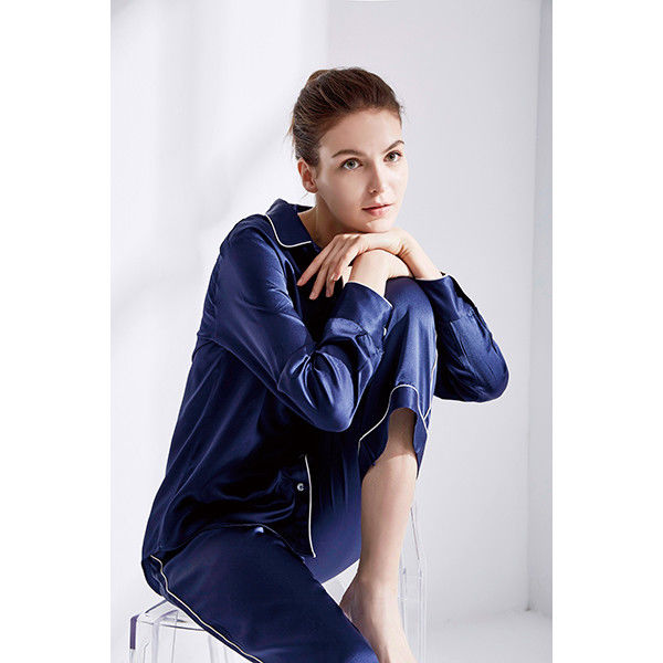 Длина Nightwear 70cm шелка дам Sleepwear Pyjamas Breathable женщин шелковистая